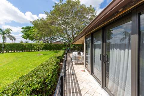 11669 Wimbledon Circle, Wellington FL - photo 23 of 32