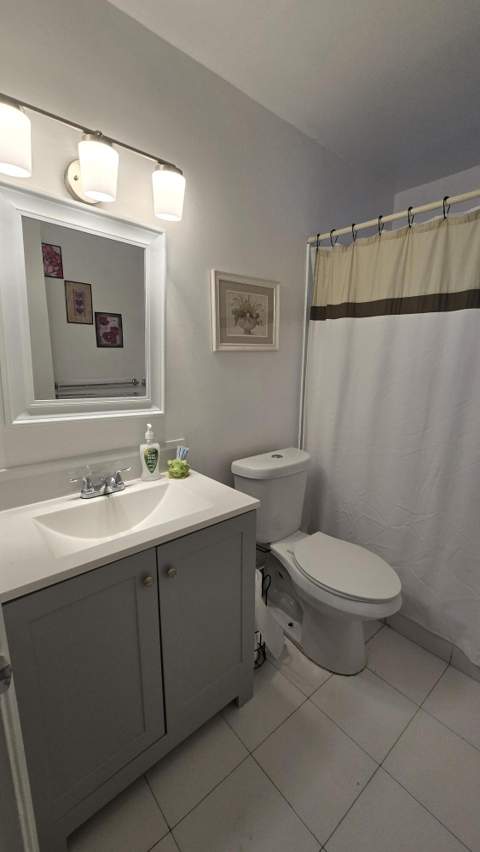 1200 Tallwood Avenue #305, Hollywood FL - photo 18 of 29