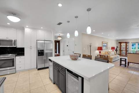 1019 E Cypress Drive, Pompano Beach FL - photo 13 of 69