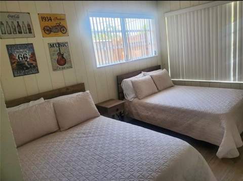5620 SW 56th Street, Davie FL - photo 20 of 33