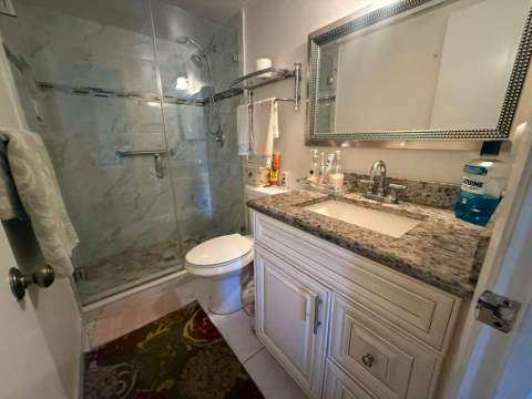 213 Pine Hov Circle #D2, Greenacres FL - photo 9 of 32