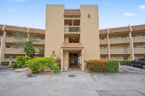 6670 Royal Palm Boulevard #314k, Margate FL - photo 12 of 23