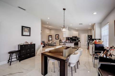8178 Montserrat Place, Wellington FL - photo 7 of 43