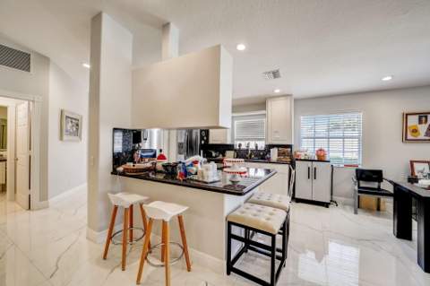 8178 Montserrat Place, Wellington FL - photo 9 of 43
