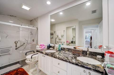 8178 Montserrat Place, Wellington FL - photo 17 of 43