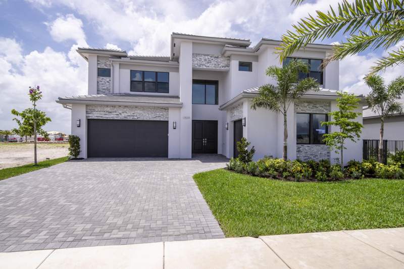 5 bedroom Single Family Residence at 13559 Nesting Pines Way, Apex at Avenir, Palm Beach Gardens — photo 2