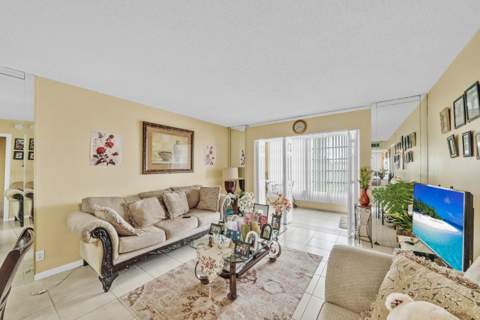 3001 NW 48th Avenue #439, Lauderdale Lakes FL - photo 19 of 27