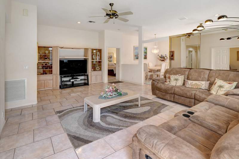 3 bedroom Single Family Residence at 5006 Heron Court, Regency Lakes At Coconut Creek, Coconut Creek — photo 3