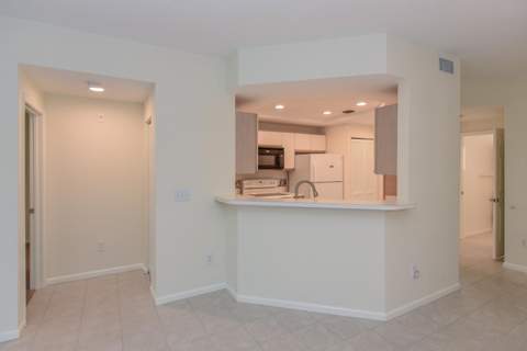 201 Muirfield Court #201e, Jupiter FL - photo 8 of 28