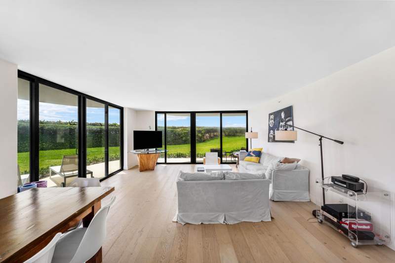 3 bedroom Condominium at 3360 S Ocean Boulevard #1 D I, Thirty-Three Sixty Condo, Palm Beach — photo 3