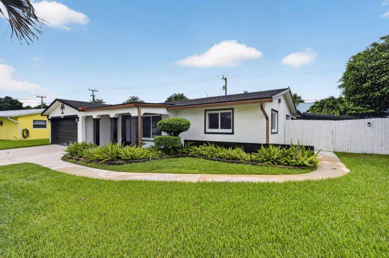 3 bedroom Single Family Residence at 10339 Daphne Avenue, Palm Beach Gardens 5, Palm Beach Gardens — photo 3