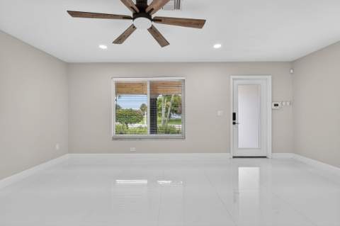 10339 Daphne Avenue, Palm Beach Gardens FL - photo 10 of 81