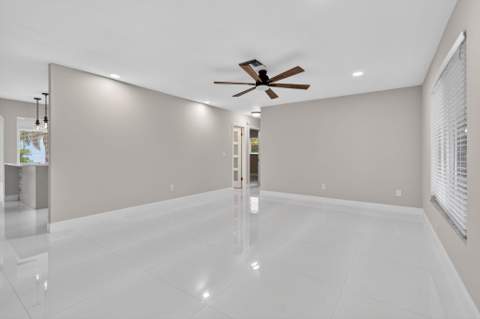 10339 Daphne Avenue, Palm Beach Gardens FL - photo 14 of 81