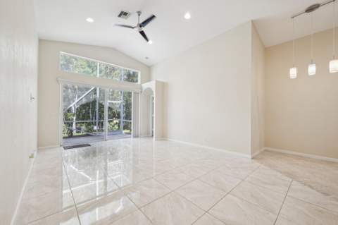 5780 Saddle Trail Lane, Lake Worth FL - photo 15 of 36