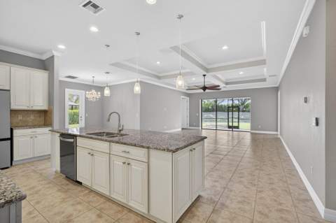 4023 Siena Circle, Wellington FL - photo 21 of 92