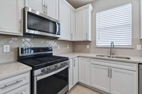 12847 SW Vermillion Circle, Port St. Lucie FL - photo 12 of 66
