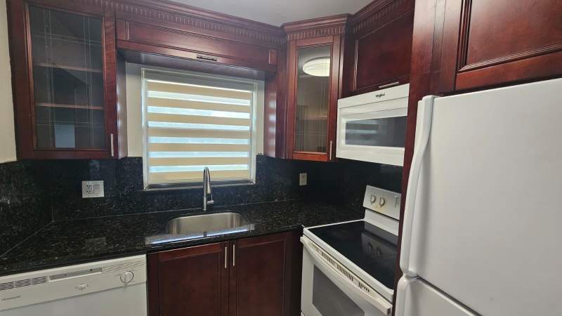 2 bedroom Condominium at 9911 Sandalfoot Boulevard #116, Sandalfoot Blvd Apts Condo, Boca Raton — photo 2