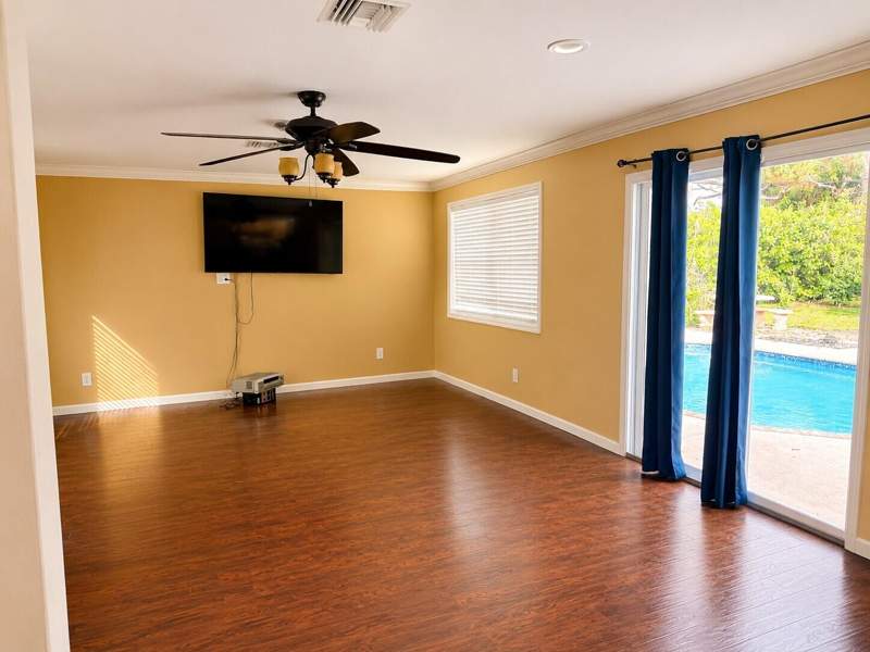 3 bedroom Single Family Residence at 340 SW Paar Drive, Port St Lucie Section 37, Port St. Lucie — photo 4