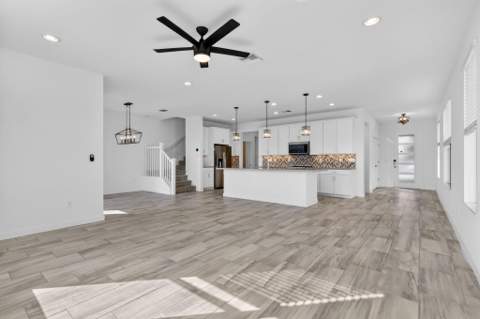 8792 Antarus Drive, Lake Worth FL - photo 6 of 45