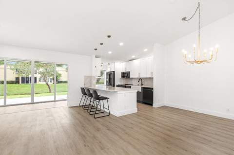 2737 Zorno Way, Delray Beach FL - photo 14 of 32