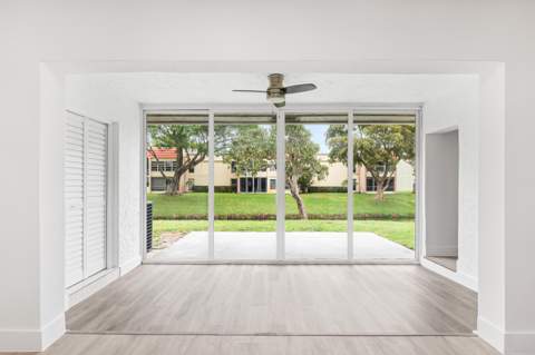 2737 Zorno Way, Delray Beach FL - photo 16 of 32