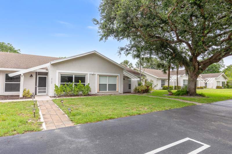 2 bedroom Villa at 2737 Zorno Way, Lago Del Rey Condo, Delray Beach — photo 3