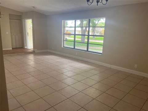 10734 NW 17th Manor, Coral Springs FL - photo 6 of 9