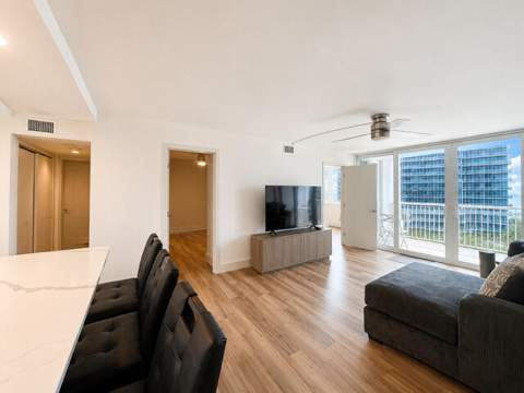 2200 NE 33rd Avenue #11G, Fort Lauderdale FL - photo 10 of 33