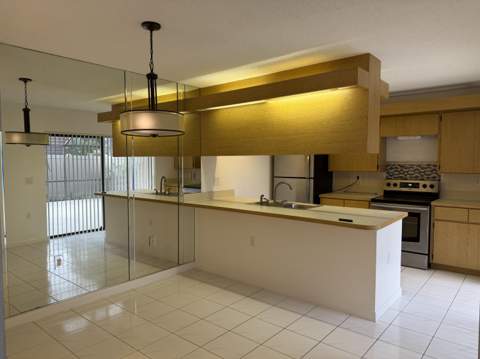 7622 N 76th Way #200, West Palm Beach FL - photo 10 of 26