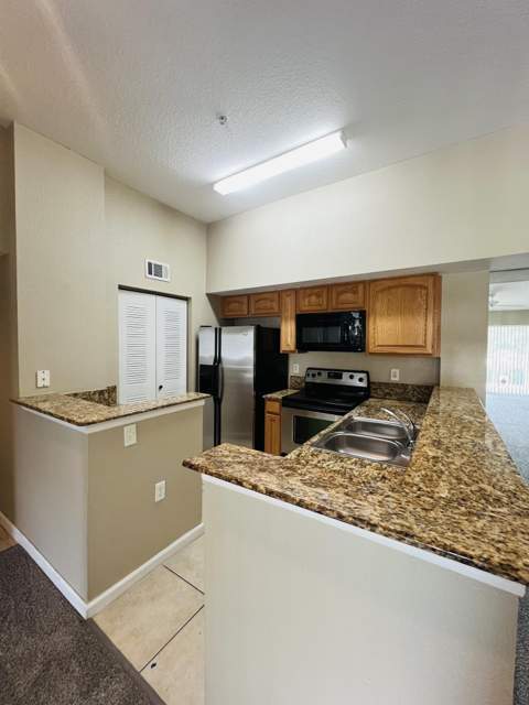 281 SW Palm Drive #201, Port St. Lucie FL - photo 10 of 58