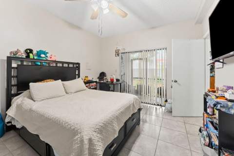 2550 SW 18th Terrace #2103, Fort Lauderdale FL - photo 17 of 29