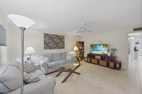 330 Piedmont #330, Delray Beach FL - photo 7 of 63