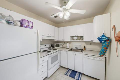 330 Piedmont #330, Delray Beach FL - photo 10 of 63