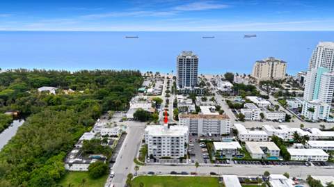 720 Orton Avenue #402, Fort Lauderdale FL - photo 24 of 30