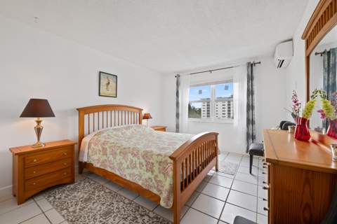 720 Orton Avenue #402, Fort Lauderdale FL - photo 14 of 30