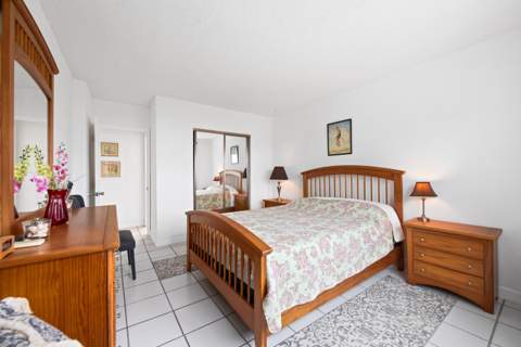 720 Orton Avenue #402, Fort Lauderdale FL - photo 16 of 30