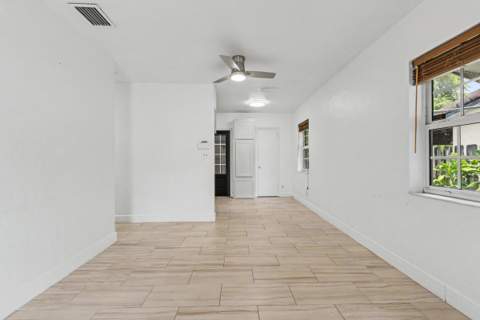 604 NE 14th Place, Fort Lauderdale FL - photo 6 of 48