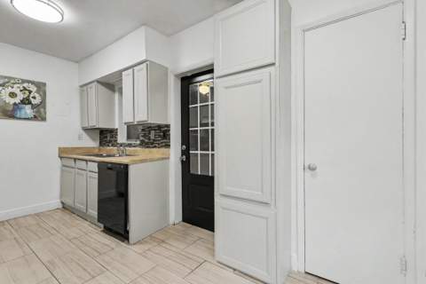 604 NE 14th Place, Fort Lauderdale FL - photo 15 of 48