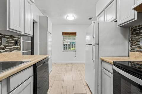 604 NE 14th Place, Fort Lauderdale FL - photo 18 of 48