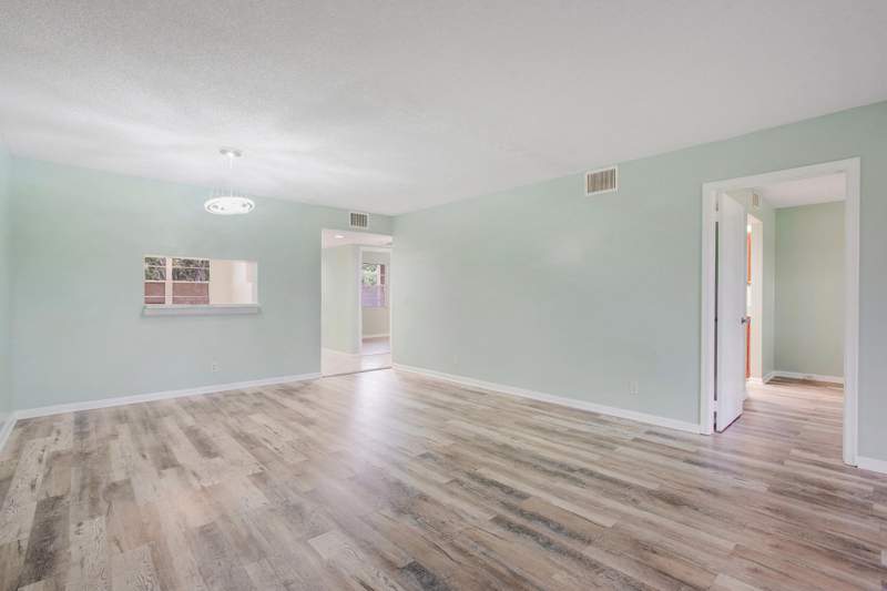 2 bedroom Condominium at 12800 SW 7th #206g, Buckingham At Century Village, Pembroke Pines — photo 4