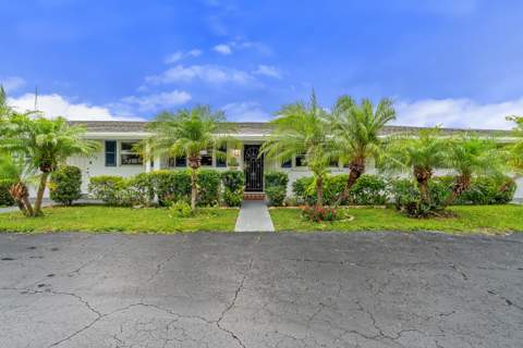 2017 SW Golf Lane #113, Boynton Beach FL - photo 21 of 22