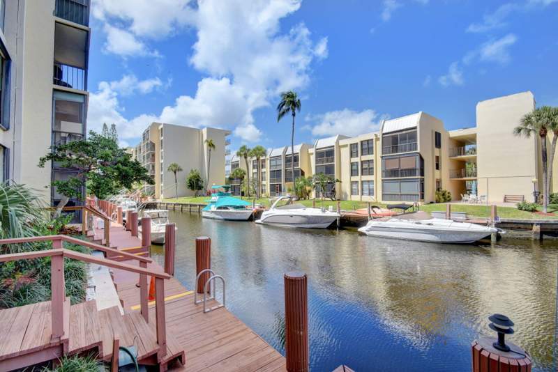 2 bedroom Condominium at 4 Royal Palm Way #601, Boca Bayou Condo, Boca Raton — photo 2