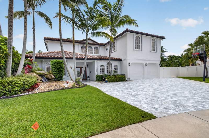7 bedroom Single Family Residence at 1502 SW 5th Avenue, Estoville, Boca Raton — photo 3
