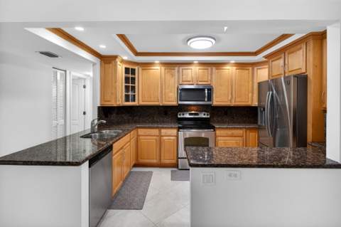 405 N Ocean Boulevard #507, Pompano Beach FL - photo 8 of 63