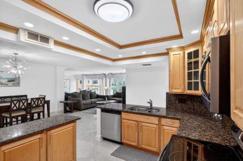 405 N Ocean Boulevard #507, Pompano Beach FL - photo 9 of 63