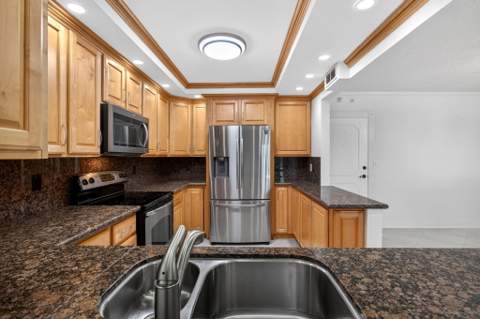 405 N Ocean Boulevard #507, Pompano Beach FL - photo 10 of 63