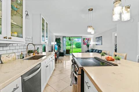 6400 NW 2nd Avenue #124, Boca Raton FL - photo 12 of 33