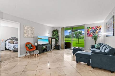 6400 NW 2nd Avenue #124, Boca Raton FL - photo 16 of 33