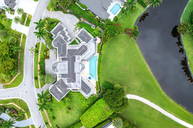 7 bedroom Single Family Residence at 7027 Queenferry Circle, St Andrews Country Club, Boca Raton — photo 2