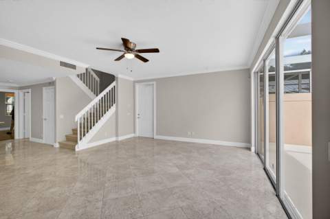 219 Soriano Drive, Jupiter FL - photo 10 of 54